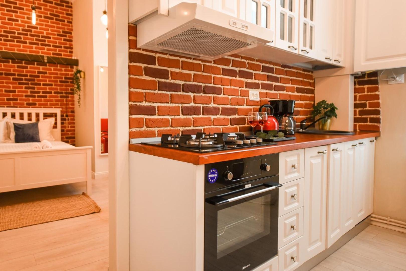 Elegant Studio - Urban Escape In Бухарест Экстерьер фото
