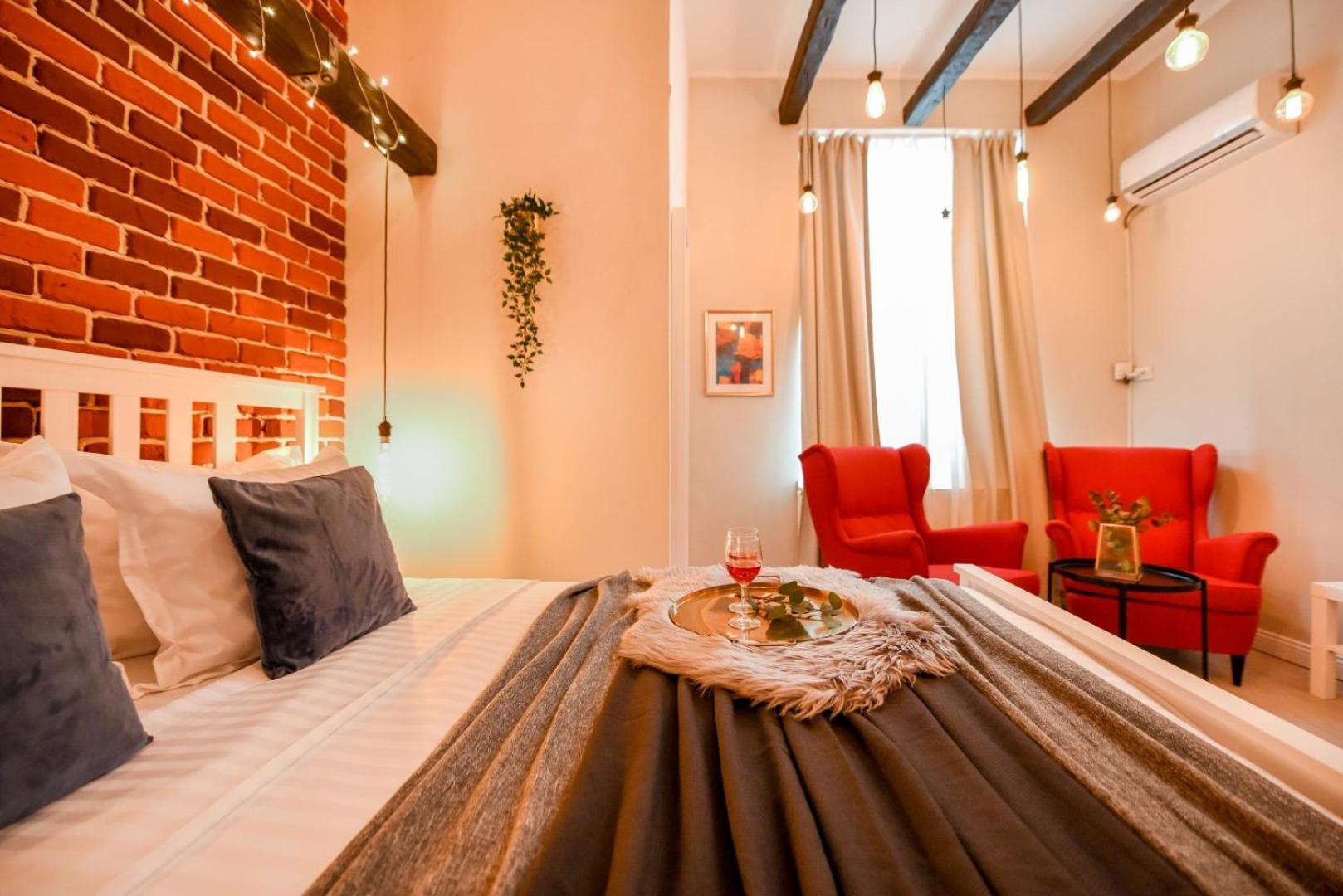 Elegant Studio - Urban Escape In Бухарест Экстерьер фото